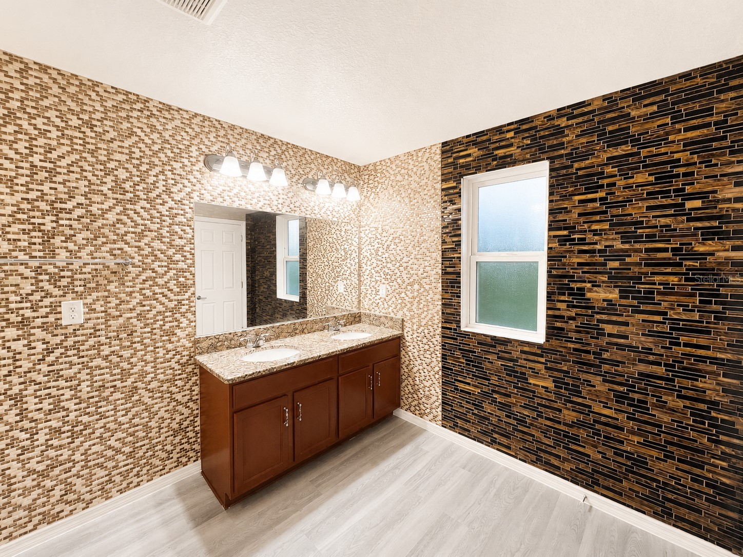 9126 Freedom Hill Dr Seffner FL 33584 TB8519299 image14