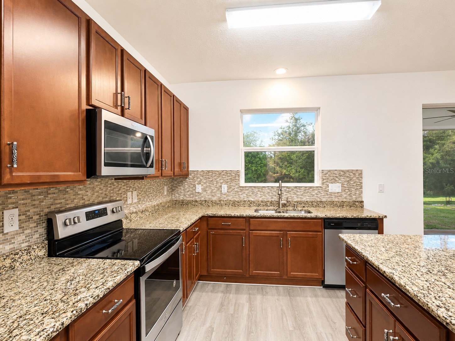 9126 Freedom Hill Dr Seffner FL 33584 TB8519299 image15