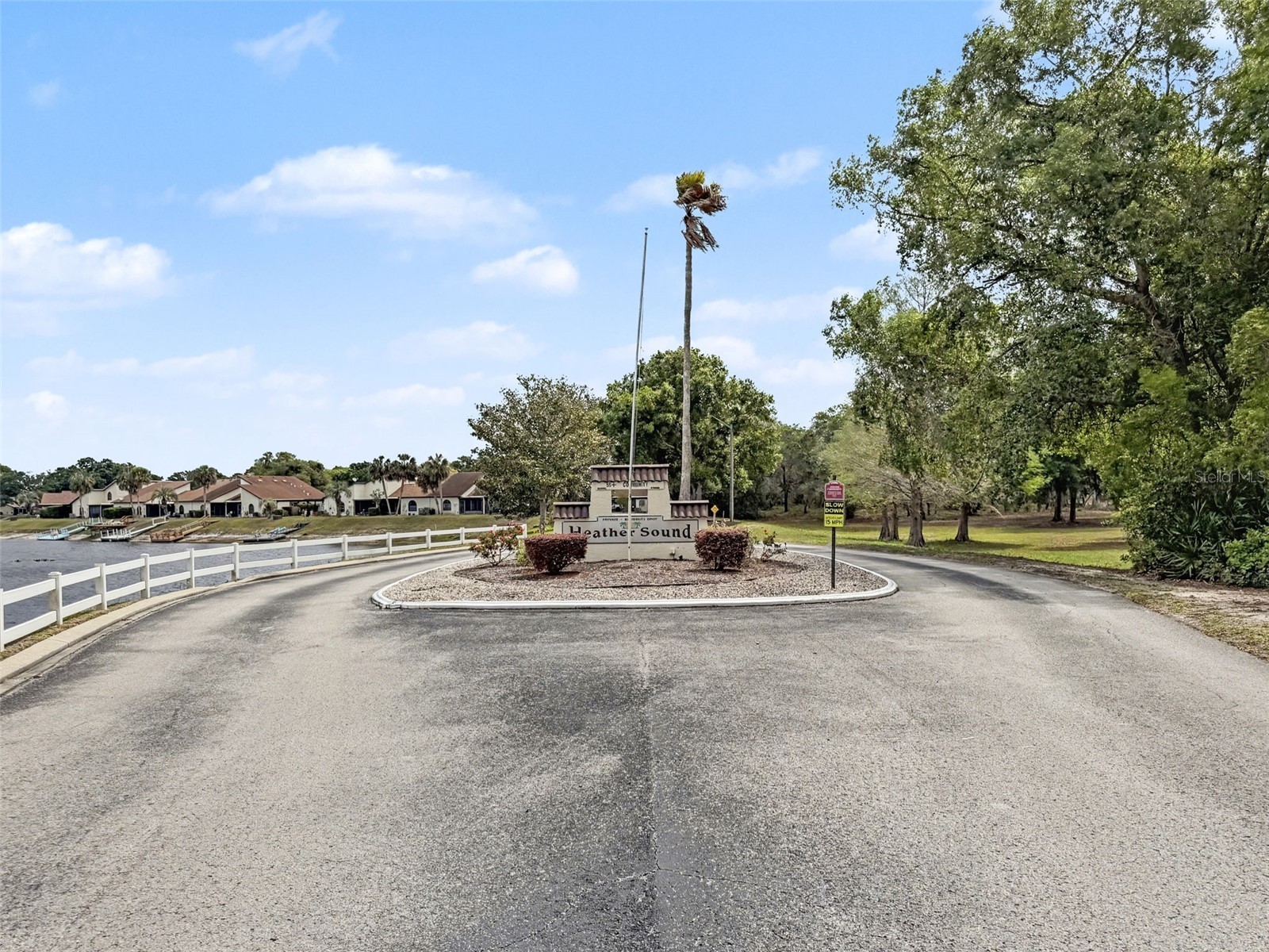 9127 Lingrove Road Weeki Wachee FL 34613 W7884791 image69