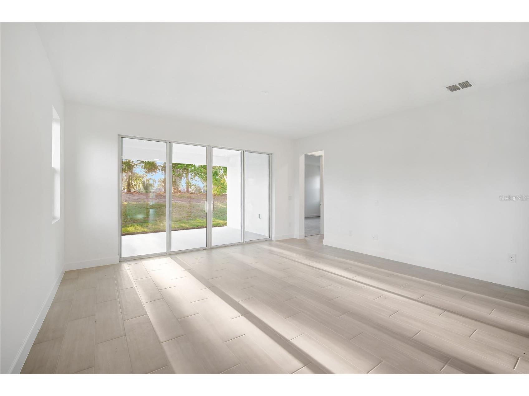 9127 Players Drive Weeki Wachee FL 34613 S5128251 image12