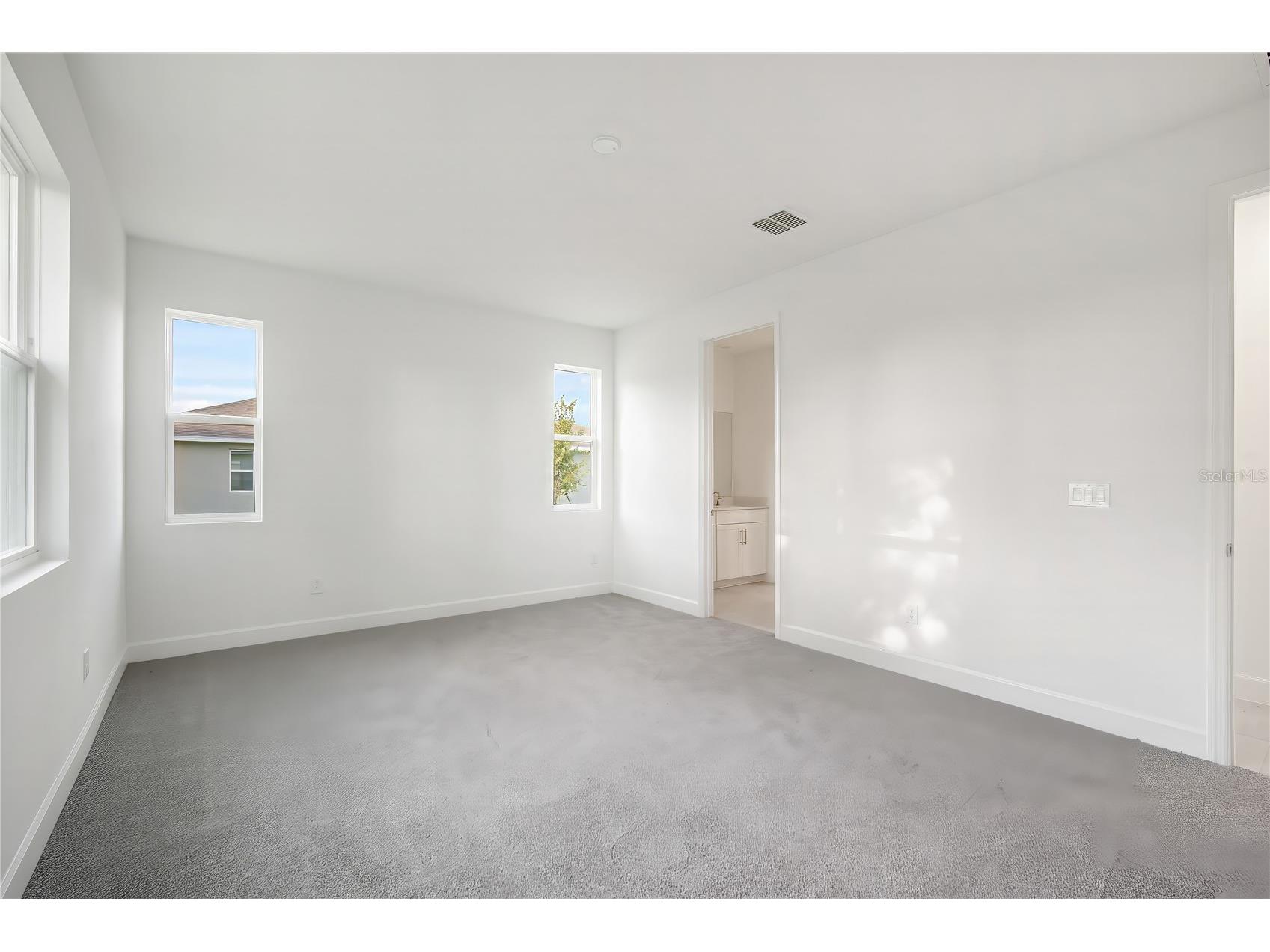 9127 Players Drive Weeki Wachee FL 34613 S5128251 image18