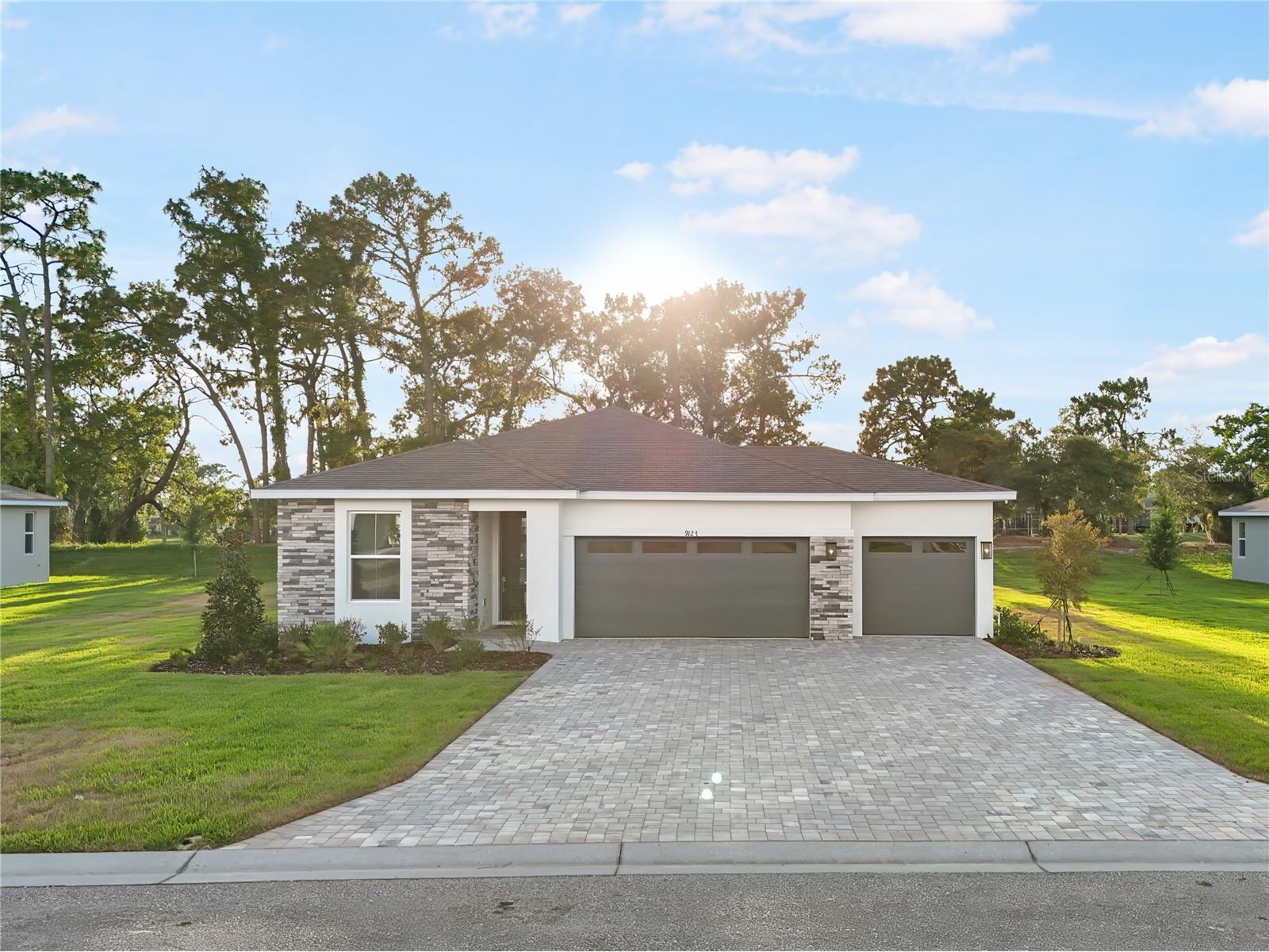 9127 Players Drive Weeki Wachee FL 34613 S5128251 image2