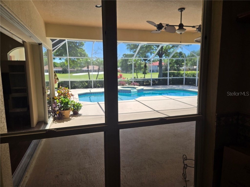 9127 Woodridge Run Drive Tampa FL 33647 TB8387817 image12