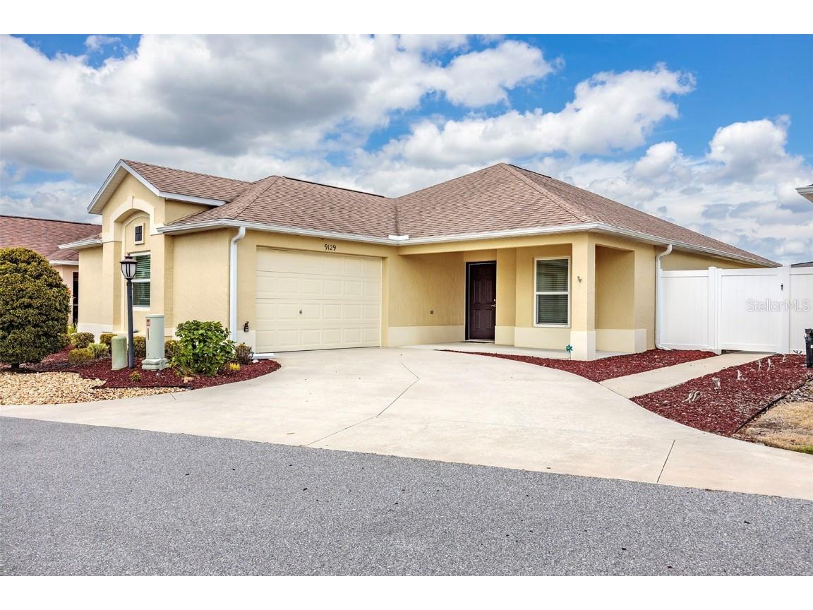9129 SE 167th Ford Street The Villages FL 32162 G5080446 image1
