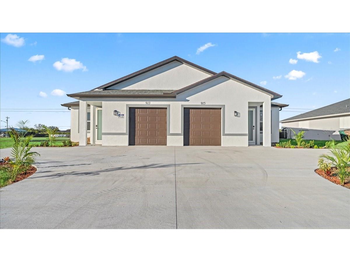 913/915 NE 15th Lane Cape Coral FL 33909 A4685415 image1