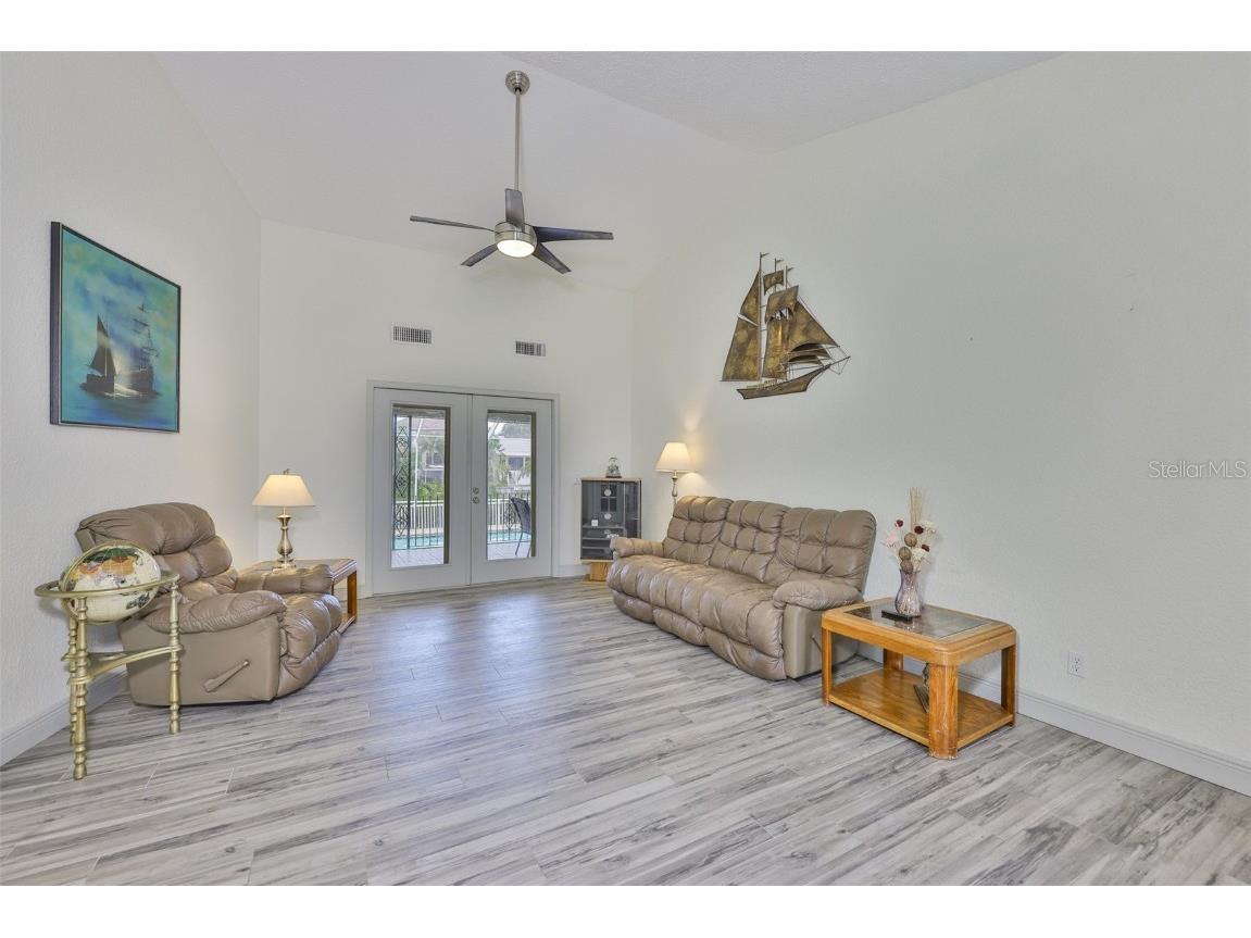 913 Allegro Lane Apollo Beach FL 33572 TB8430515 image10