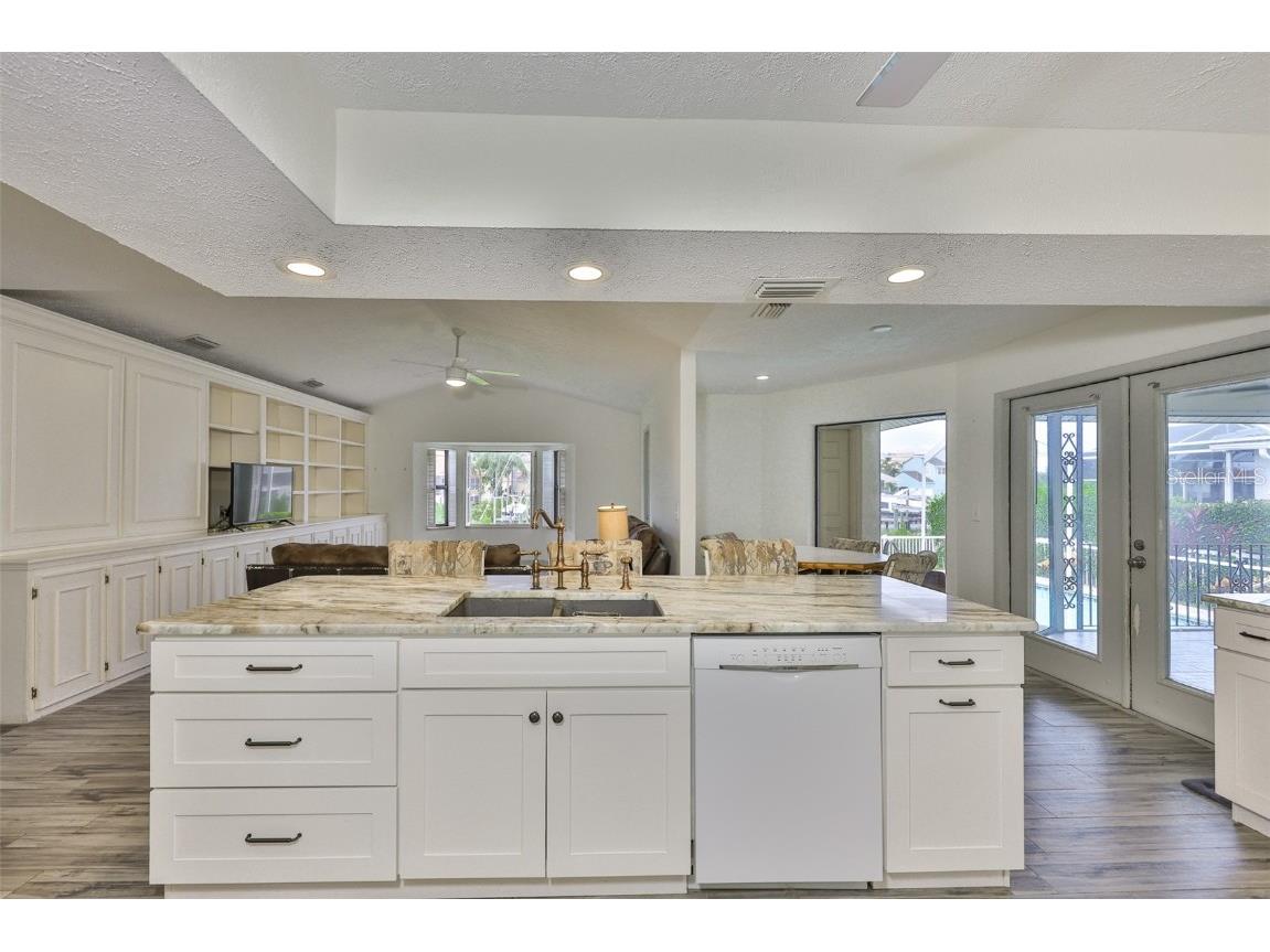 913 Allegro Lane Apollo Beach FL 33572 TB8430515 image20