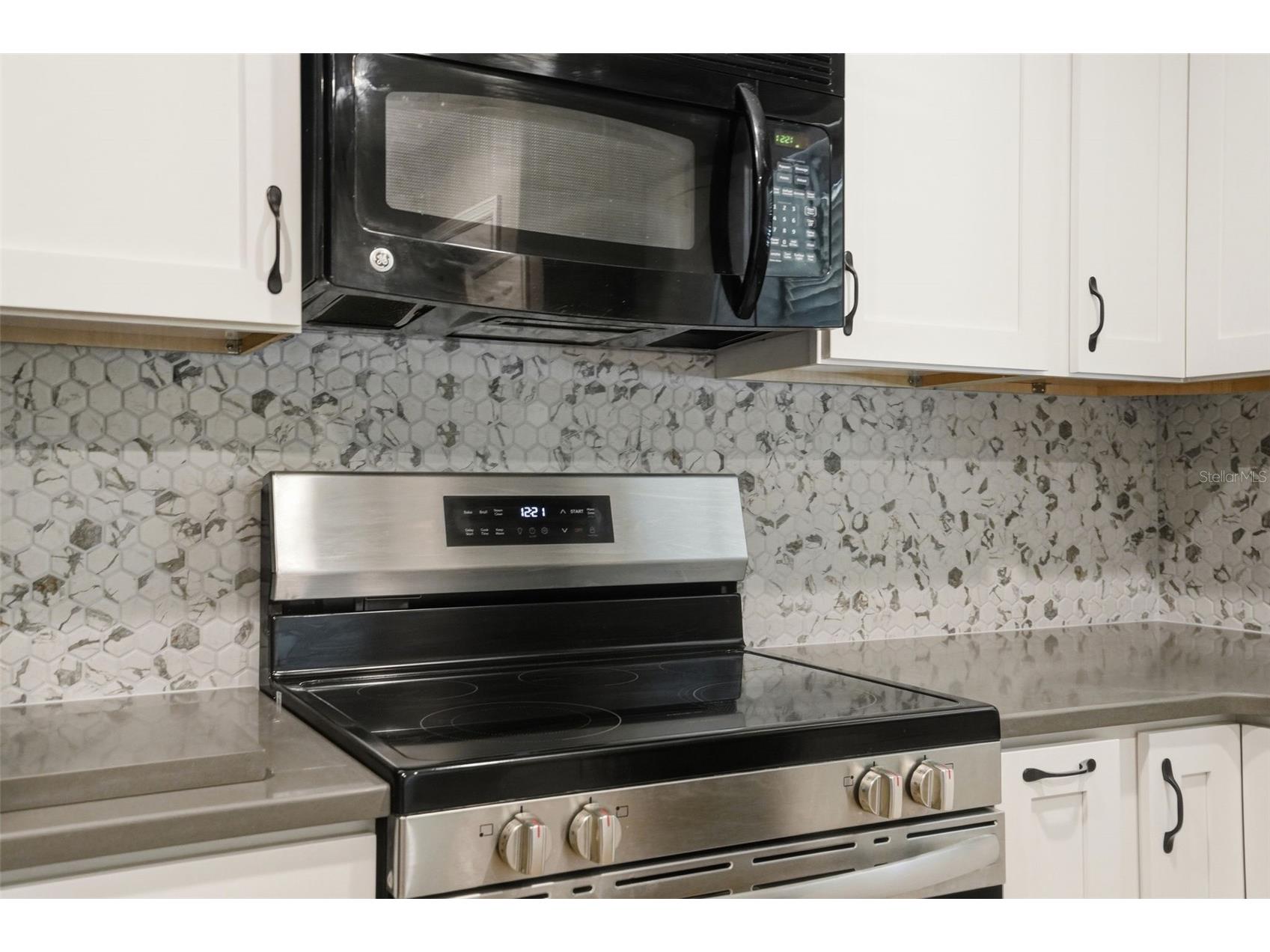 913 Candlebrook Lane Brooksville FL 34601 TB8506475 image16
