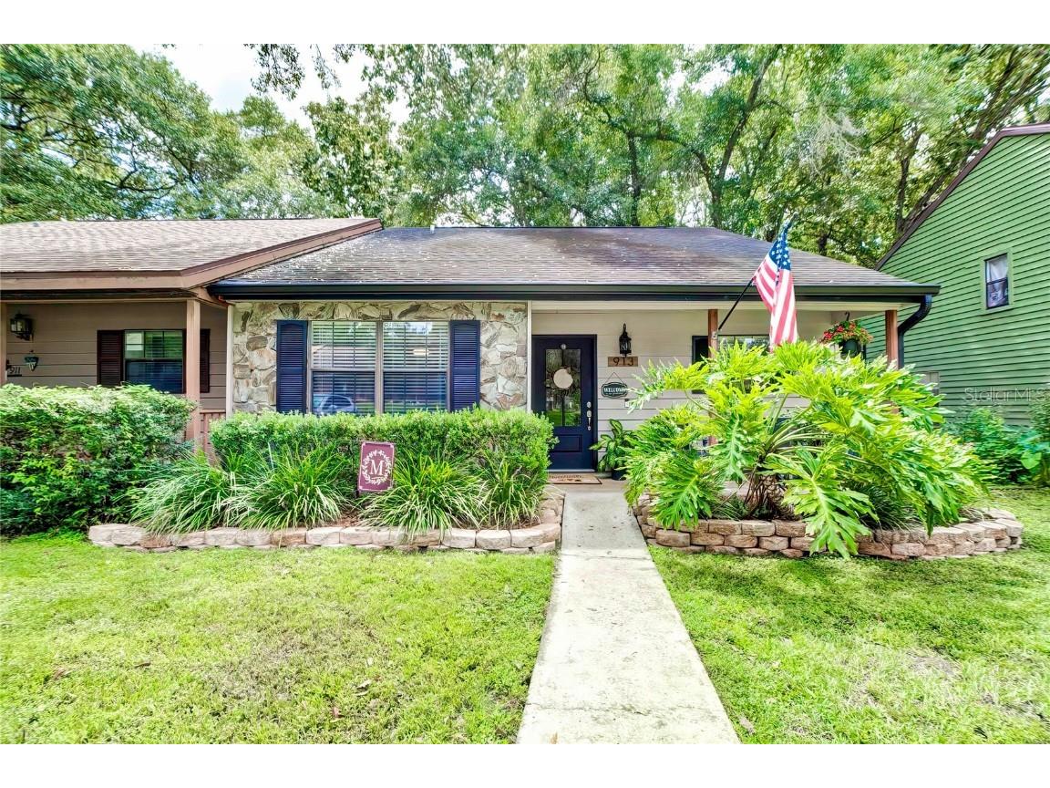 913 Candlebrook Ln Brooksville FL 34601 W7868456 image1