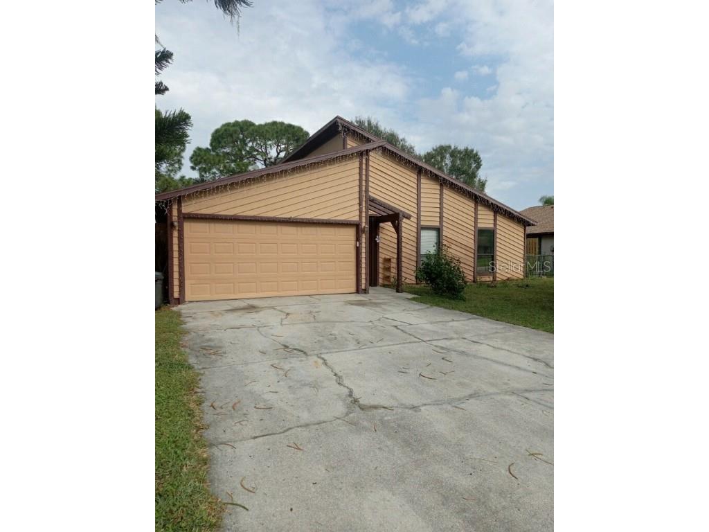 913 Cypress Wood Lane Sarasota FL 34243 O6067991 image1