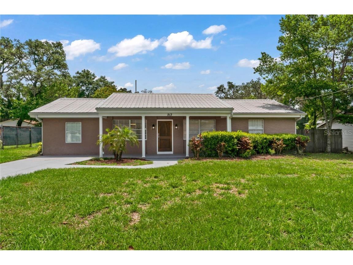 913 Dixie Maid Lane Valrico FL 33594 T3454255 image1