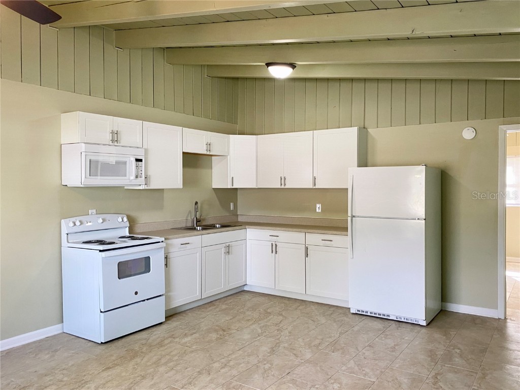 913 E 123rd Avenue Tampa FL 33612 TB8441117 image25