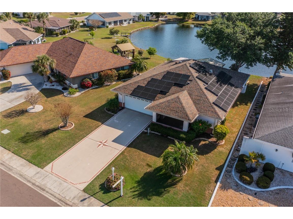 913 El Rancho Drive Sun City Center FL 33573 - BLUE CRESCENT LAKE TB8390837 image1