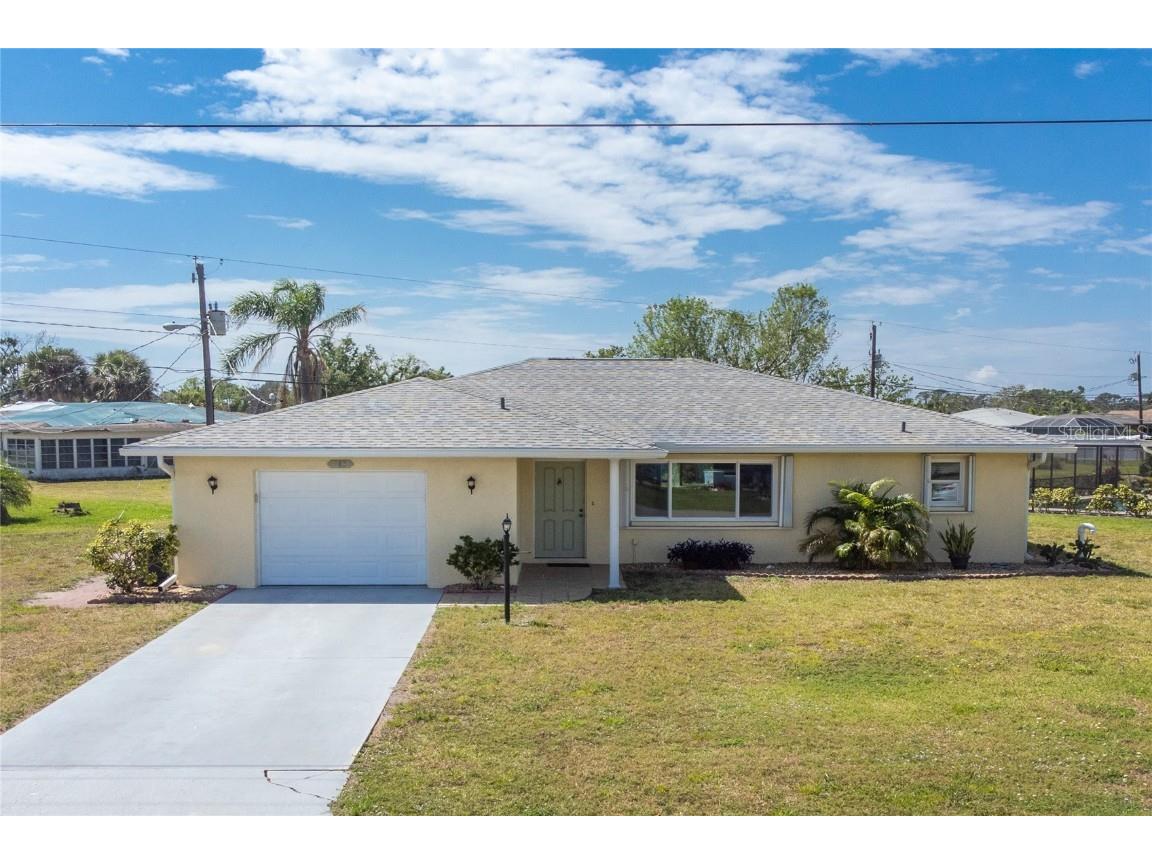 913 Gillespie Street Englewood FL 34223 D6130132 image1