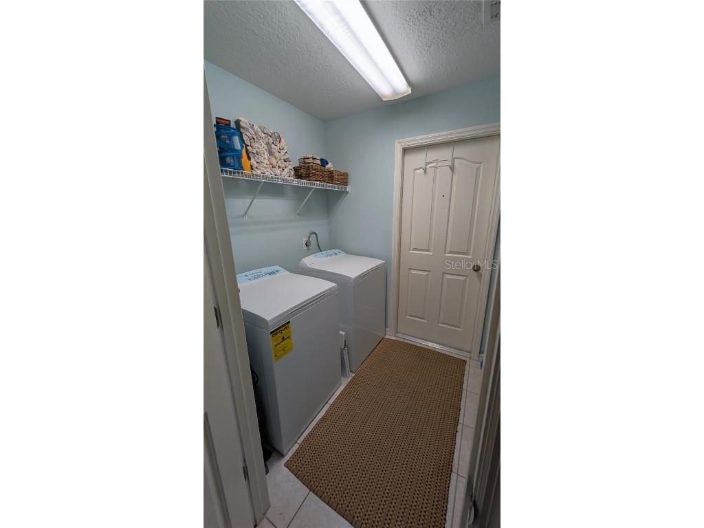 913 Lake Lindley Drive N Deland FL 32724 V4941996 image16