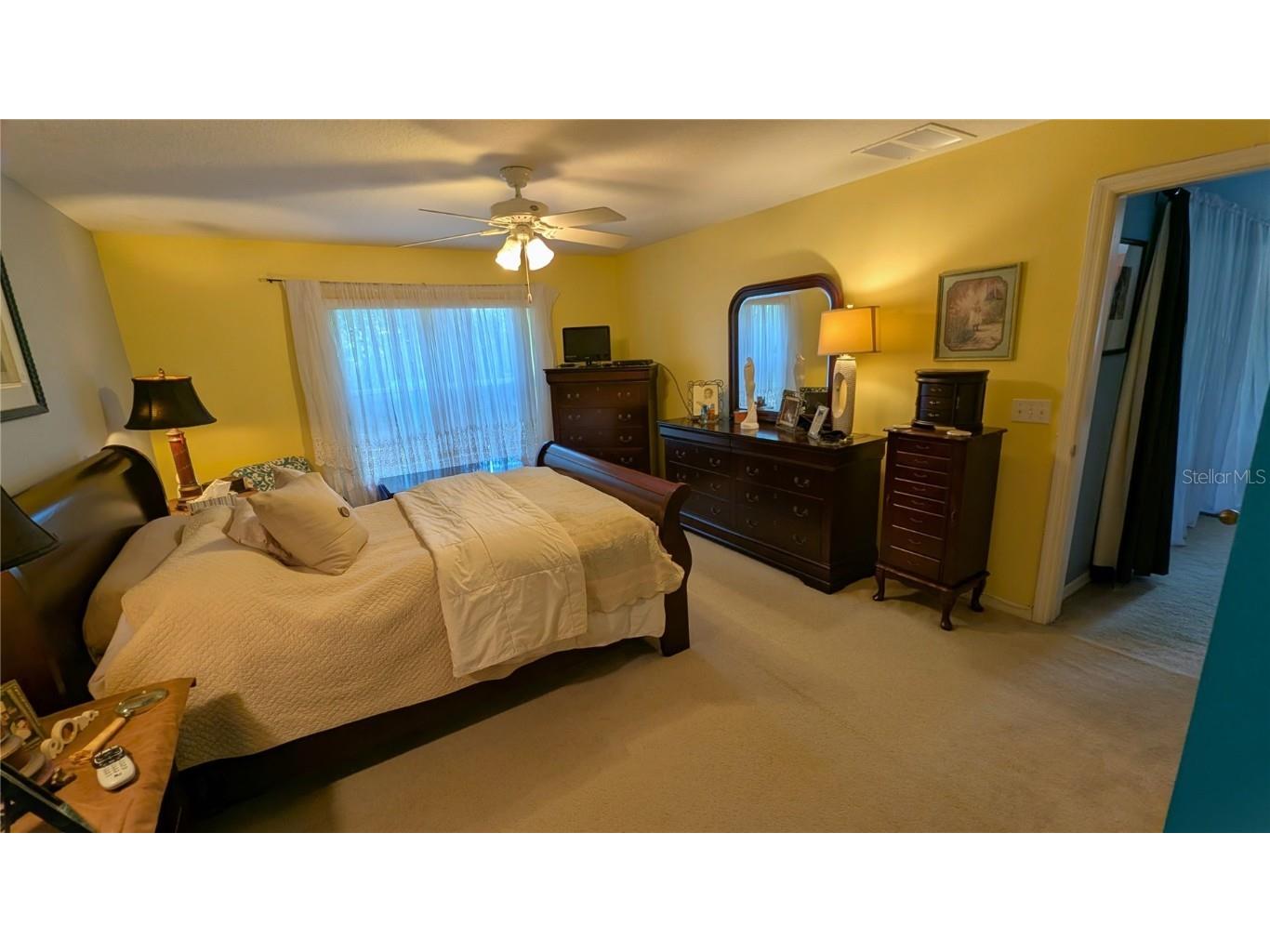 913 Lake Lindley Drive N Deland FL 32724 V4941996 image19