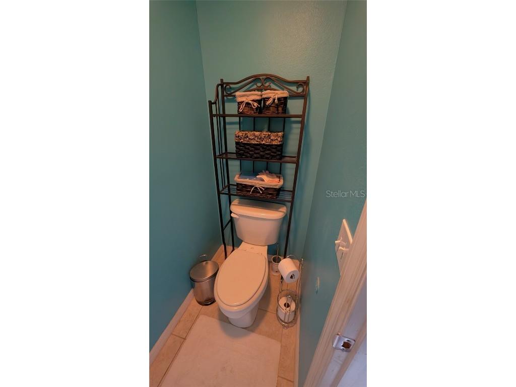 913 Lake Lindley Drive N Deland FL 32724 V4941996 image23