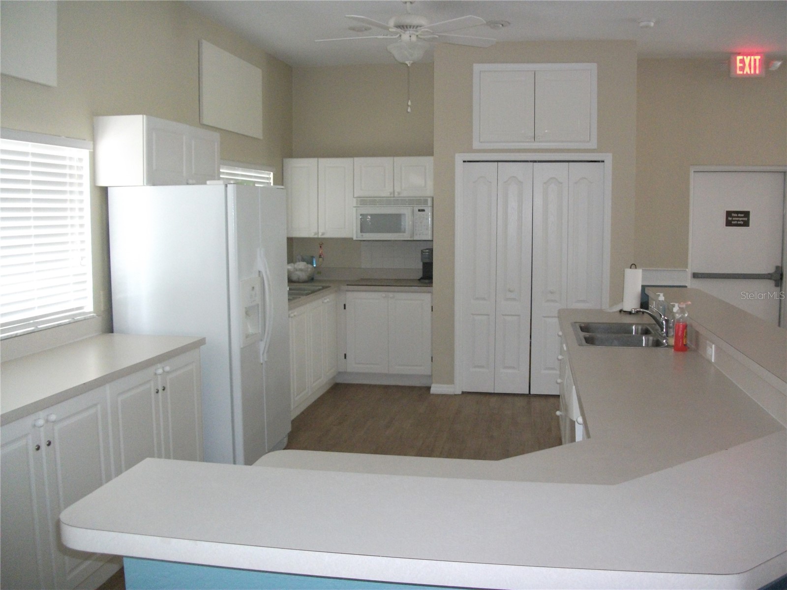 913 Michele Circle Dunedin FL 34698 TB8465082 image31