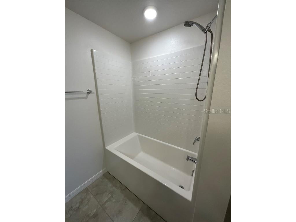 913 NW 251st Drive Newberry FL 32669 OM707079 image16