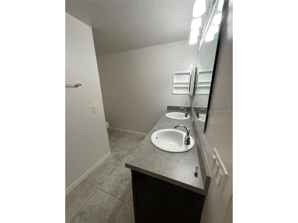 913 NW 251st Drive Newberry FL 32669 OM707079 image29