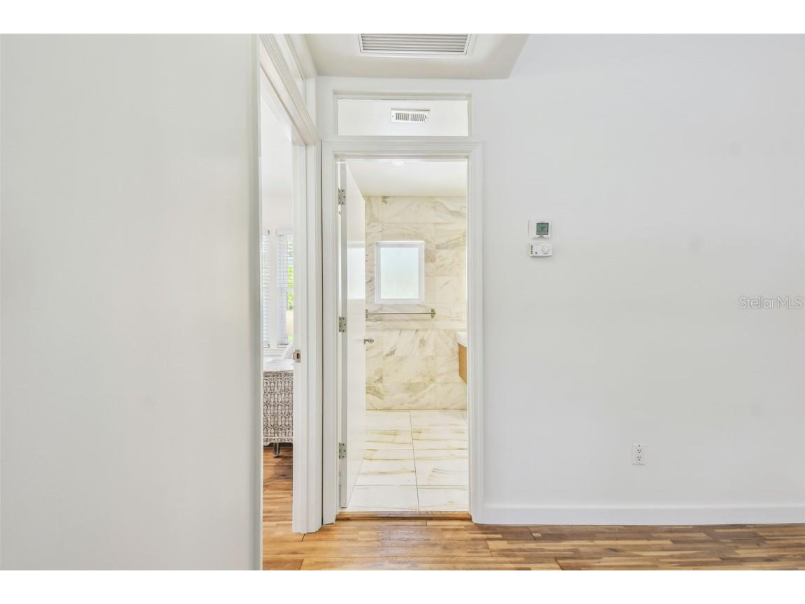 913 Tennessee Lane Sarasota FL 34234 O6369286 image10