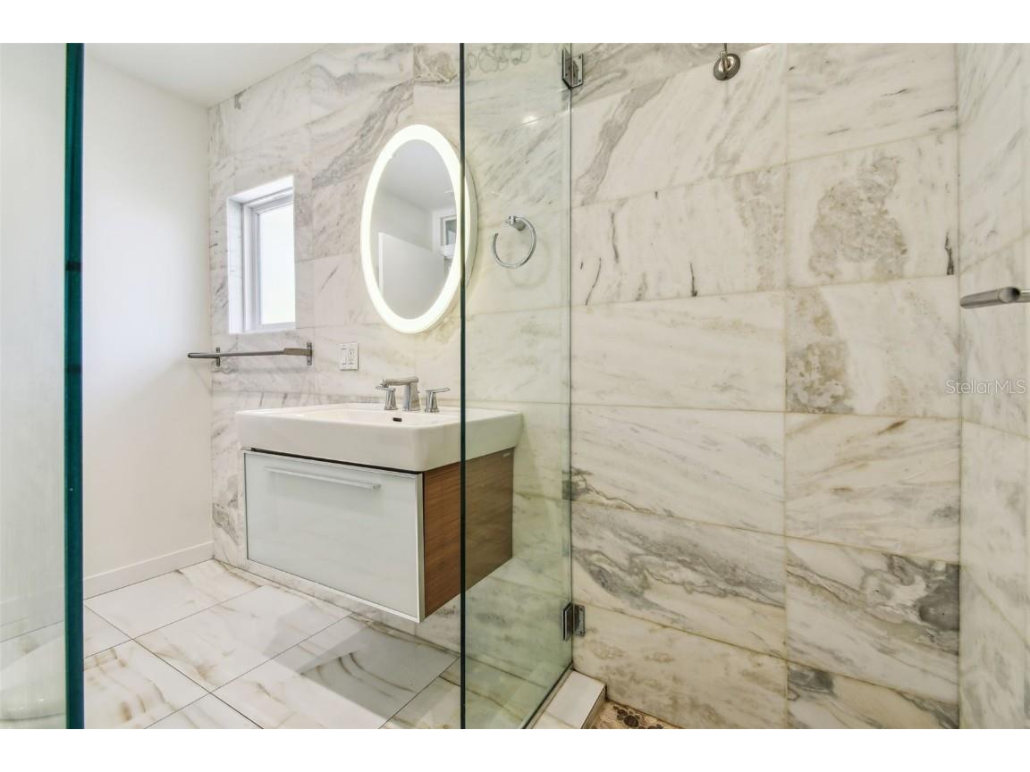 913 Tennessee Lane Sarasota FL 34234 O6369286 image17