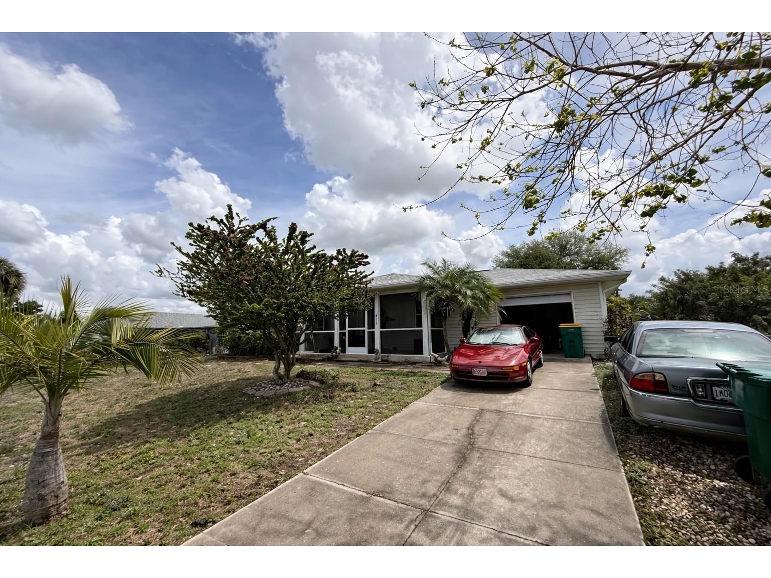 913 Tropical Circle NW Port Charlotte FL 33948 TB8498197 image1