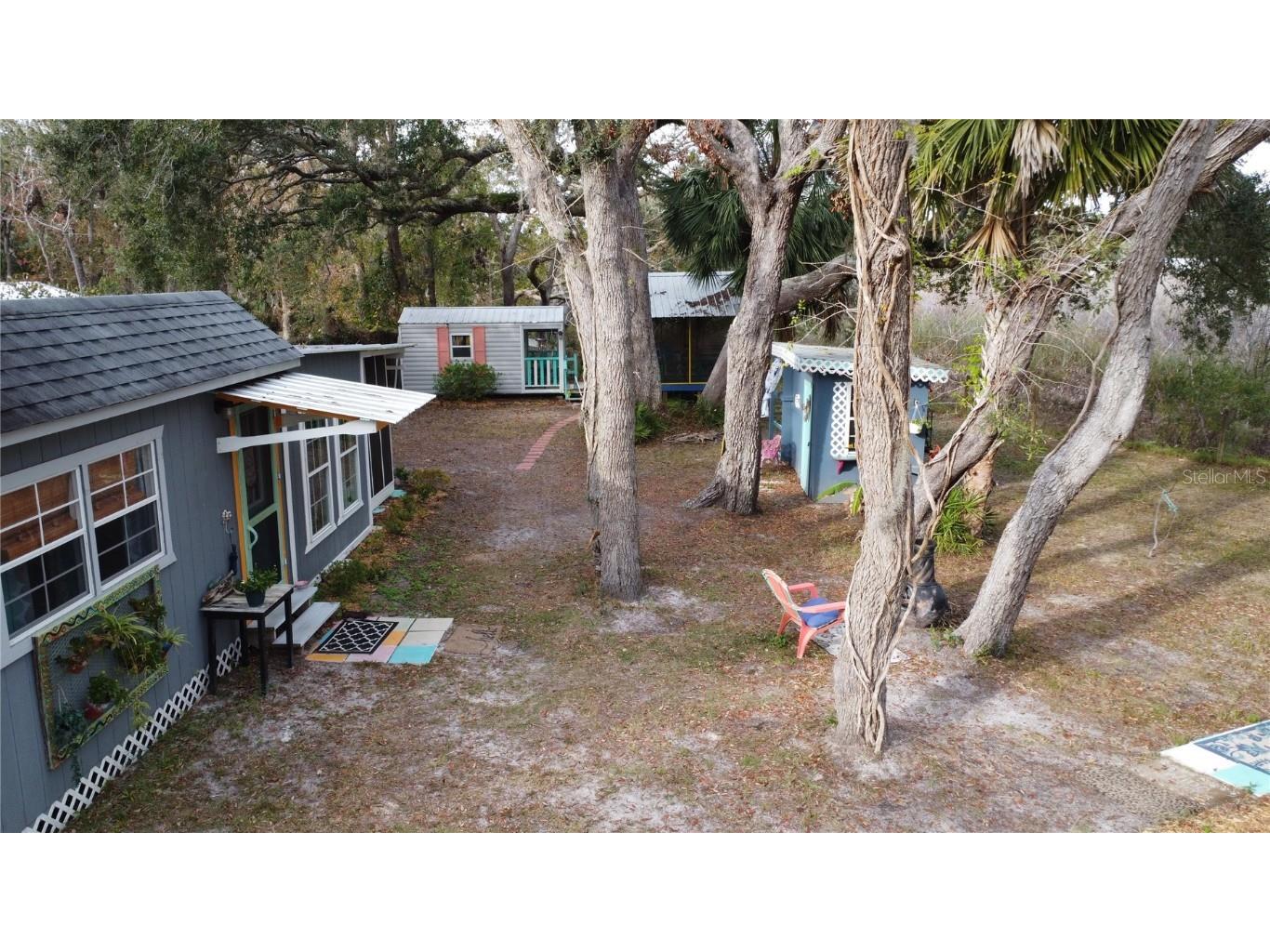 913 White Lane NE Steinhatchee FL 32359 W7860653 image1