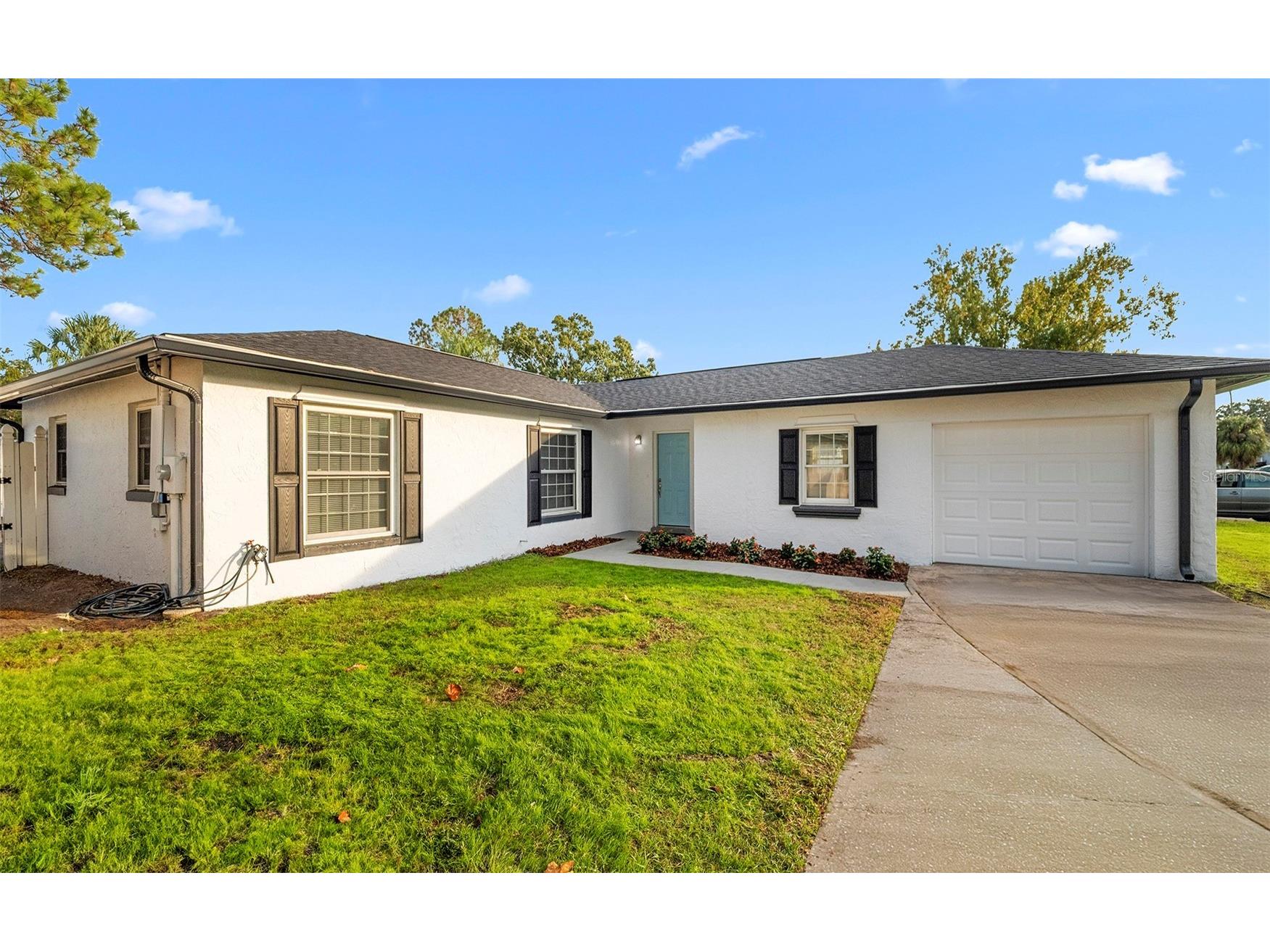 913 York Drive Brandon FL 33510 TB8451283 image1