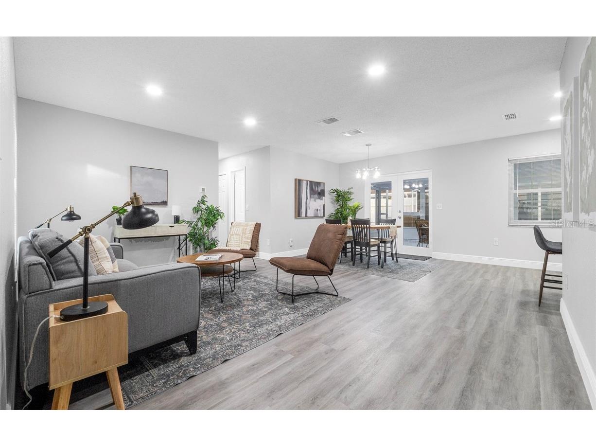 913 York Drive Brandon FL 33510 TB8451283 image4