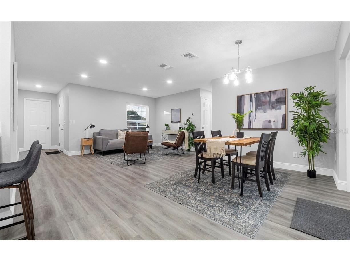 913 York Drive Brandon FL 33510 TB8451283 image5