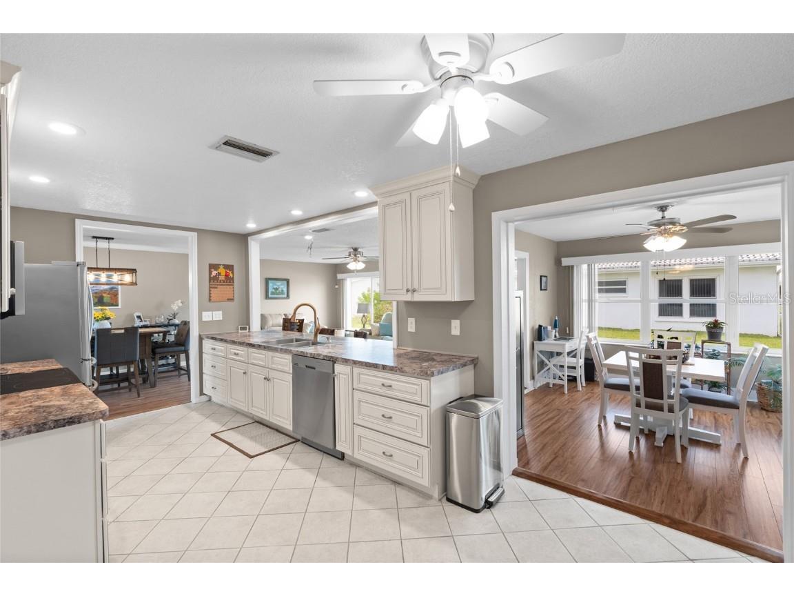 9130 34th Way N #6 Pinellas Park FL 33782 TB8407611 image15