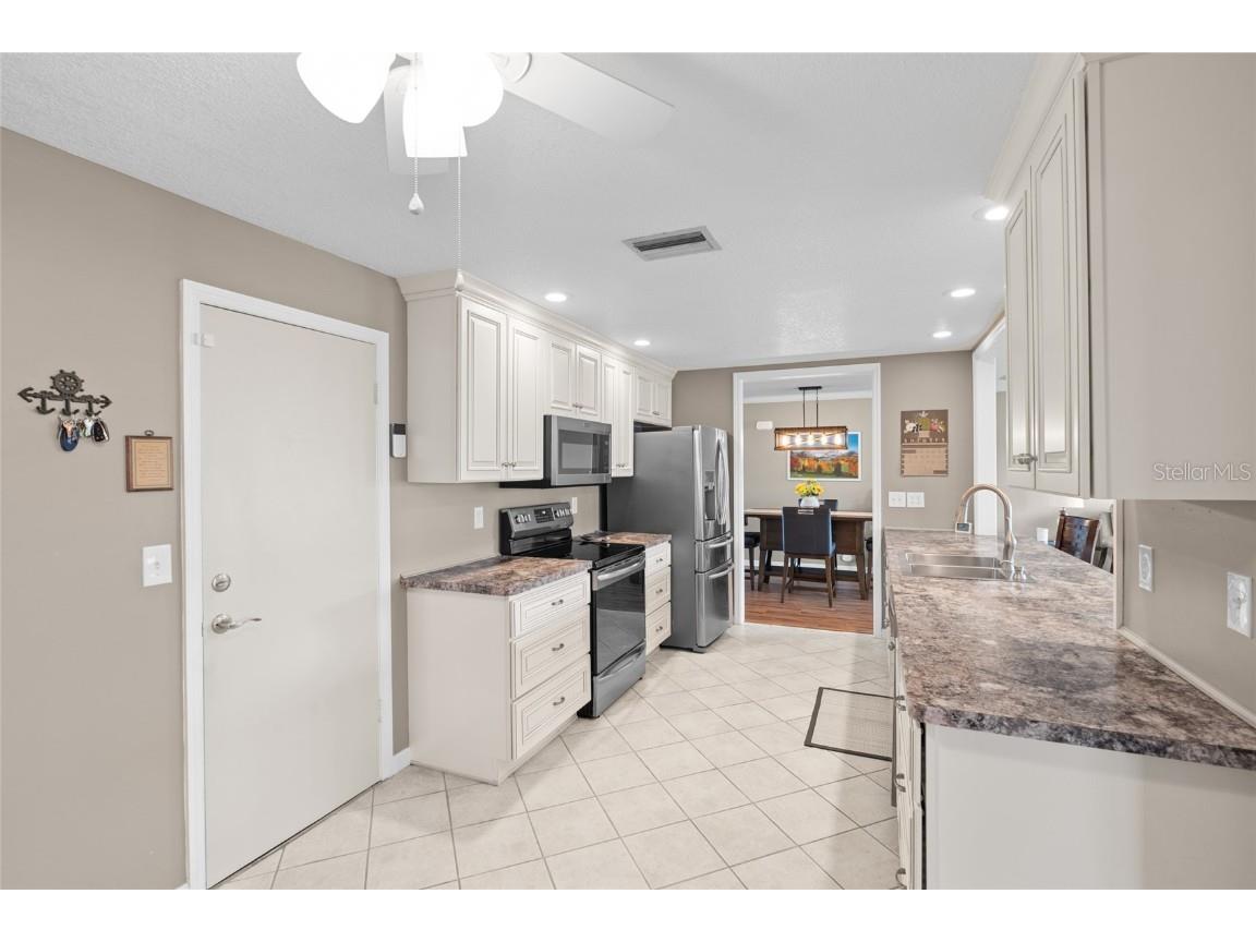 9130 34th Way N #6 Pinellas Park FL 33782 TB8407611 image17