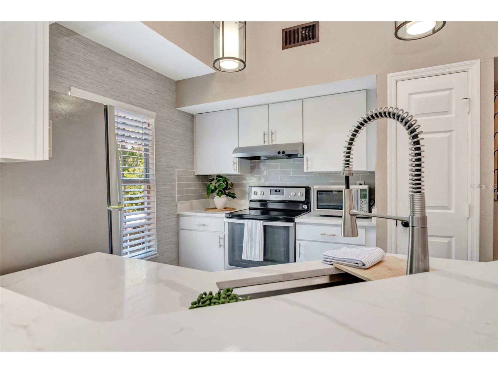 9130 Lake Chase Island Way #9130 Tampa FL 33626 TB8515159 image12