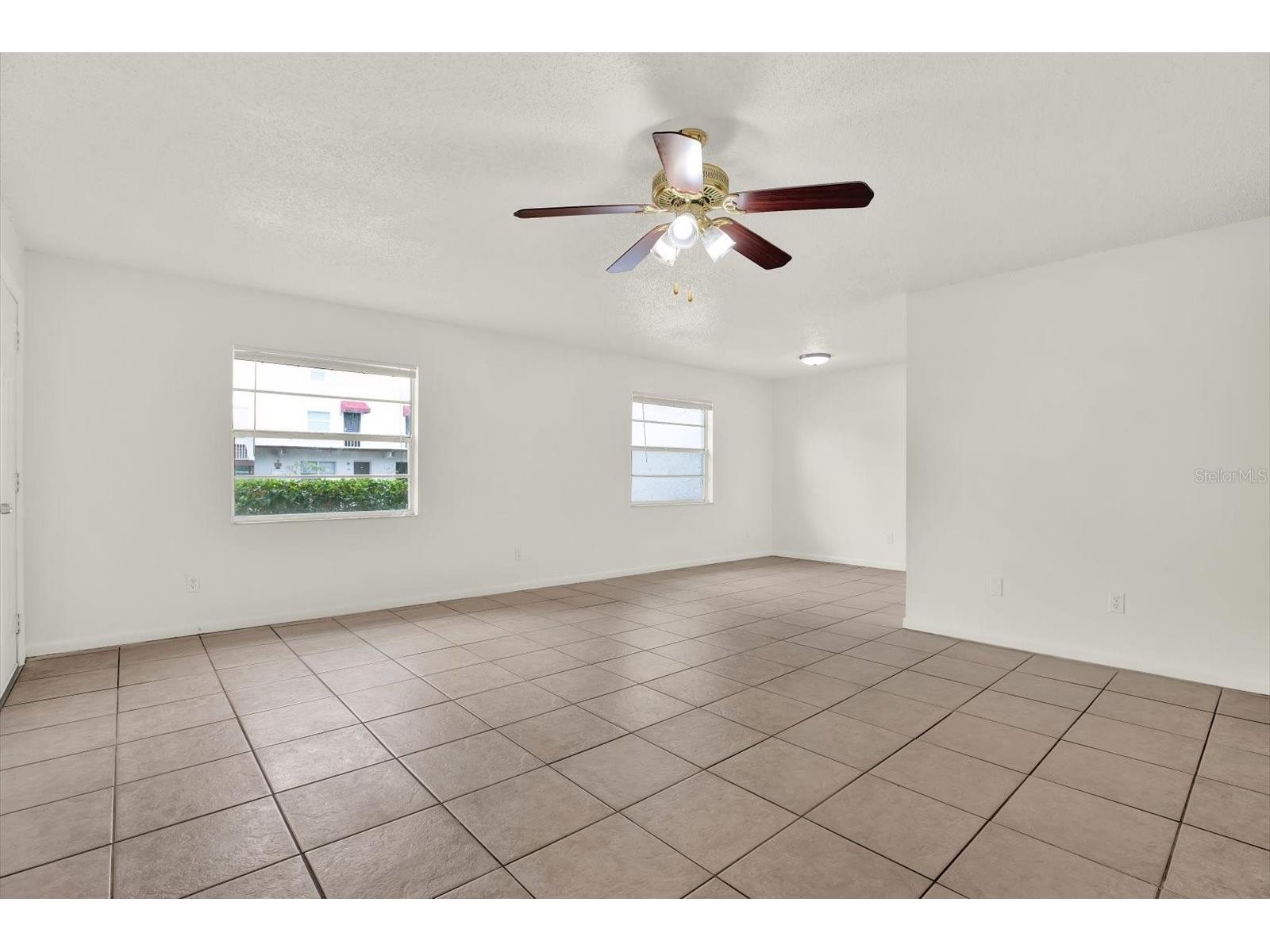 9130 Tudor Drive #M105 Tampa FL 33615 - Rocky Creek TB8486120 image5