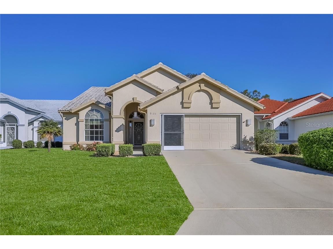9131 Rhett Lane Weeki Wachee FL 34613 W7873526 image1
