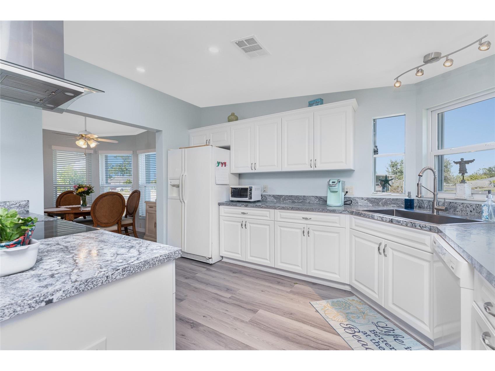 9134 Kestral Circle Englewood FL 34224 D6145799 image4