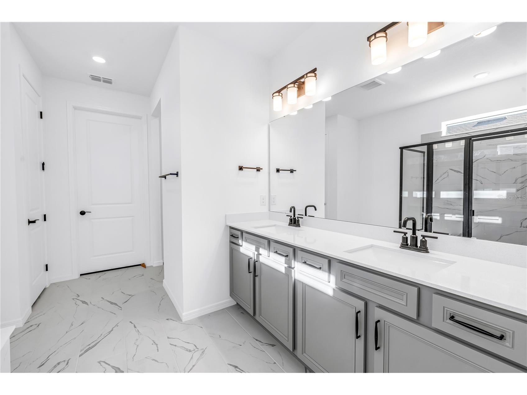 9135 Barrier Coast Trail Parrish FL 34219 TB8466182 image28