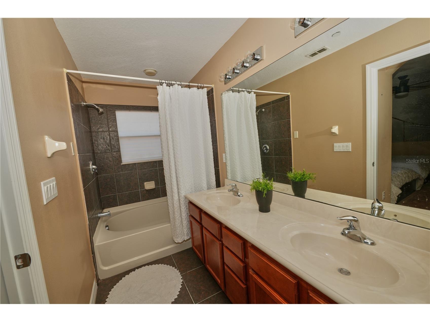 9135 Cardinal Meadow Trail Orlando FL 32827 O6409952 image21