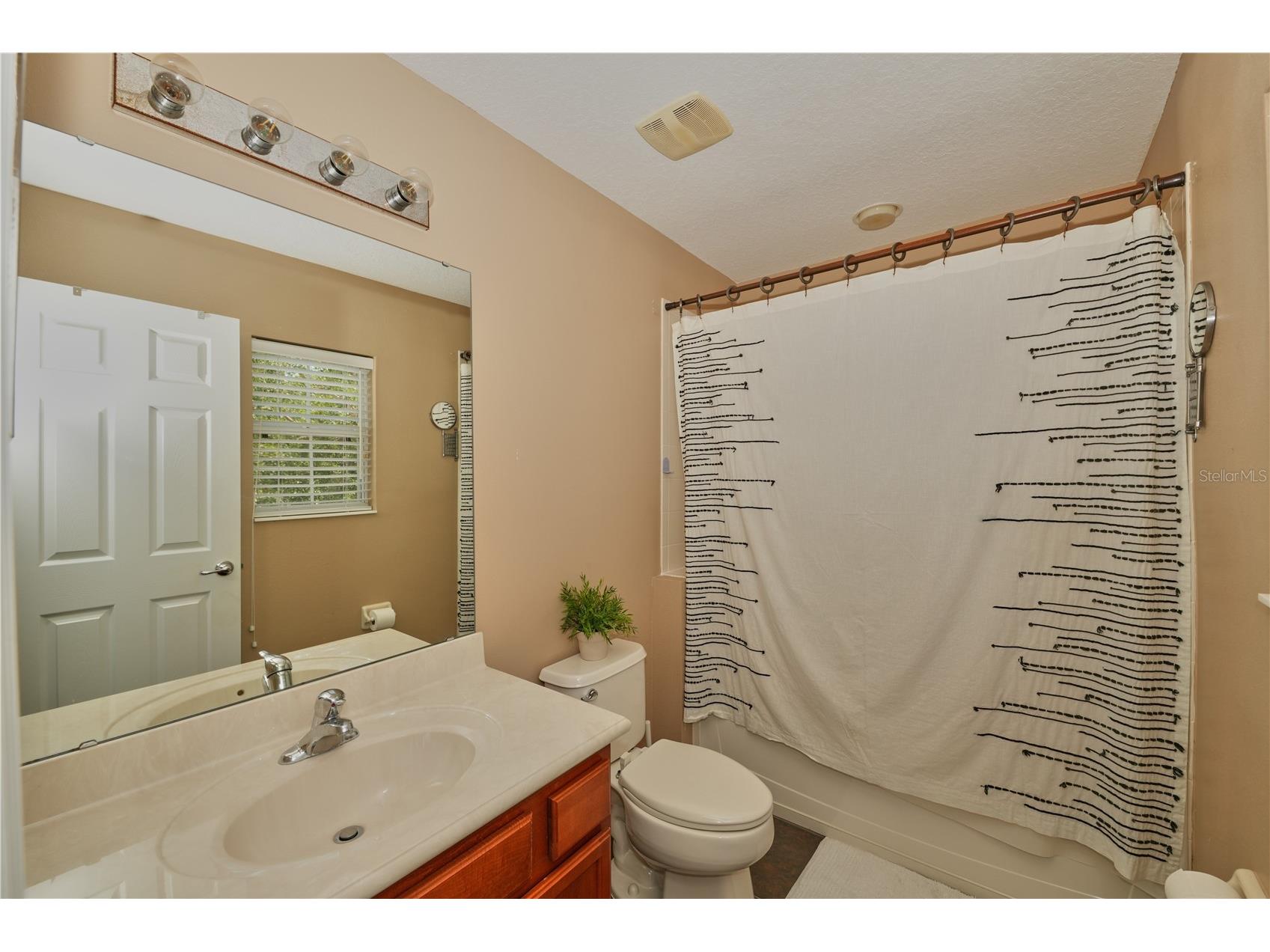 9135 Cardinal Meadow Trail Orlando FL 32827 O6410728 image18