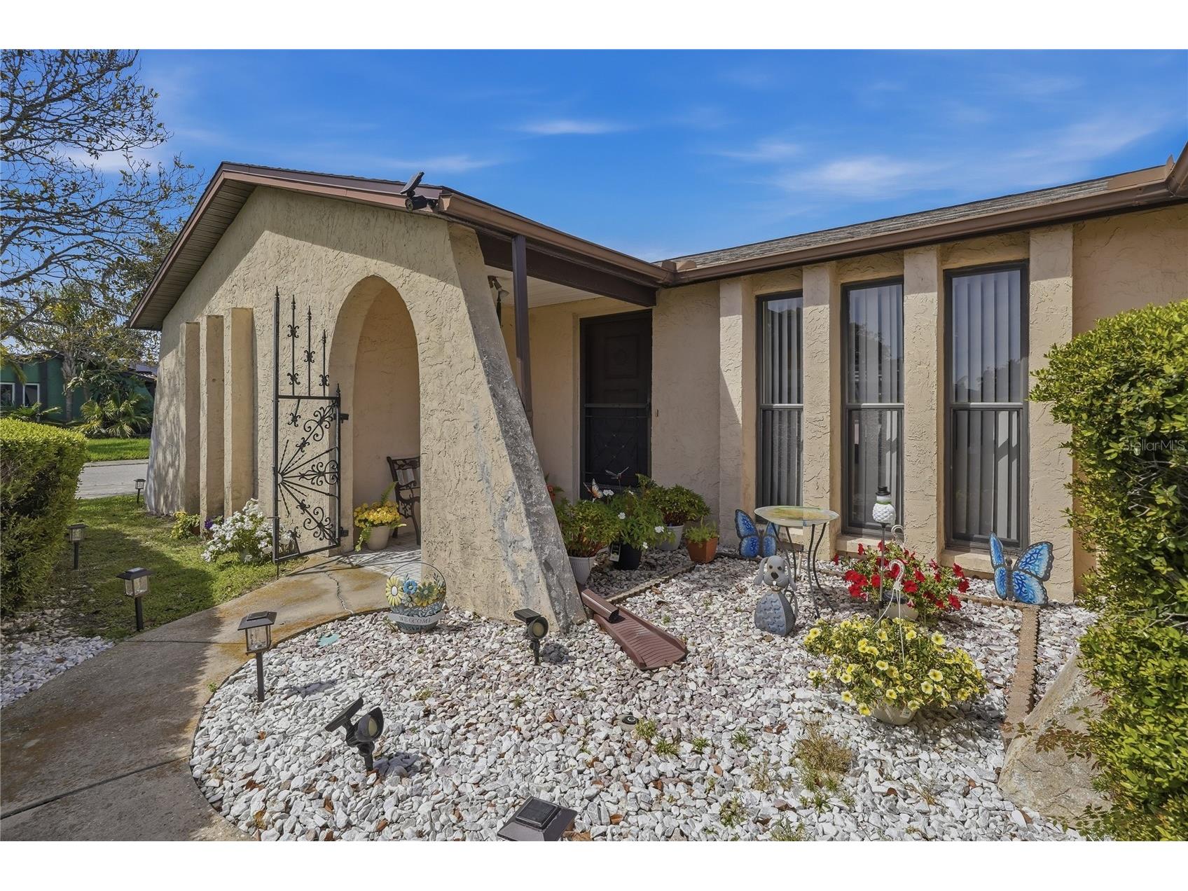 9135 Farmington Lane Port Richey FL 34668 W7884477 image1