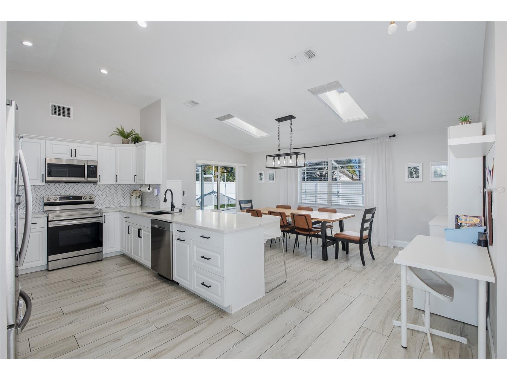 9135 Hawkins Court New Port Richey FL 34655 TB8489733 image12