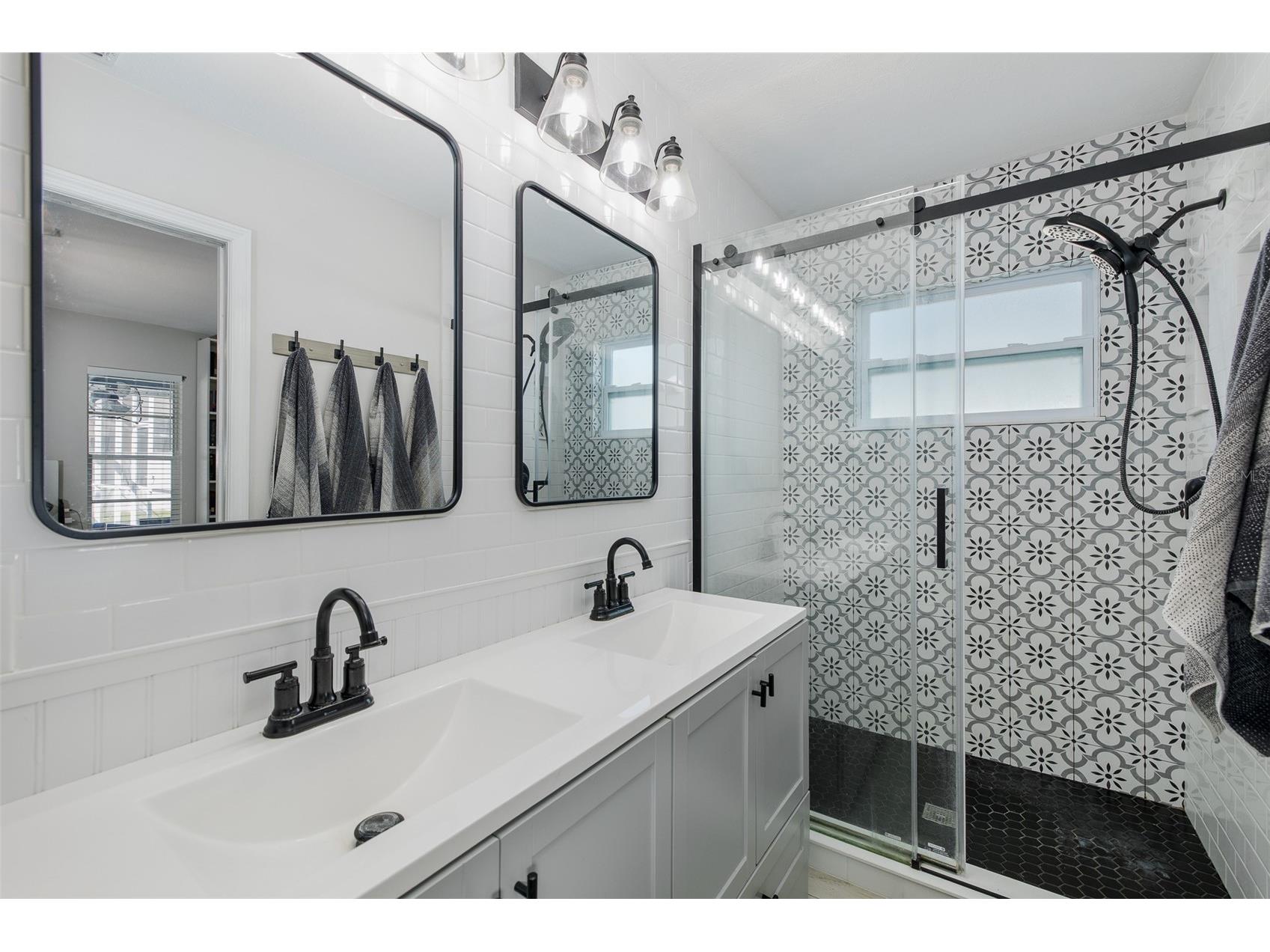 9135 Hawkins Court New Port Richey FL 34655 TB8489733 image24