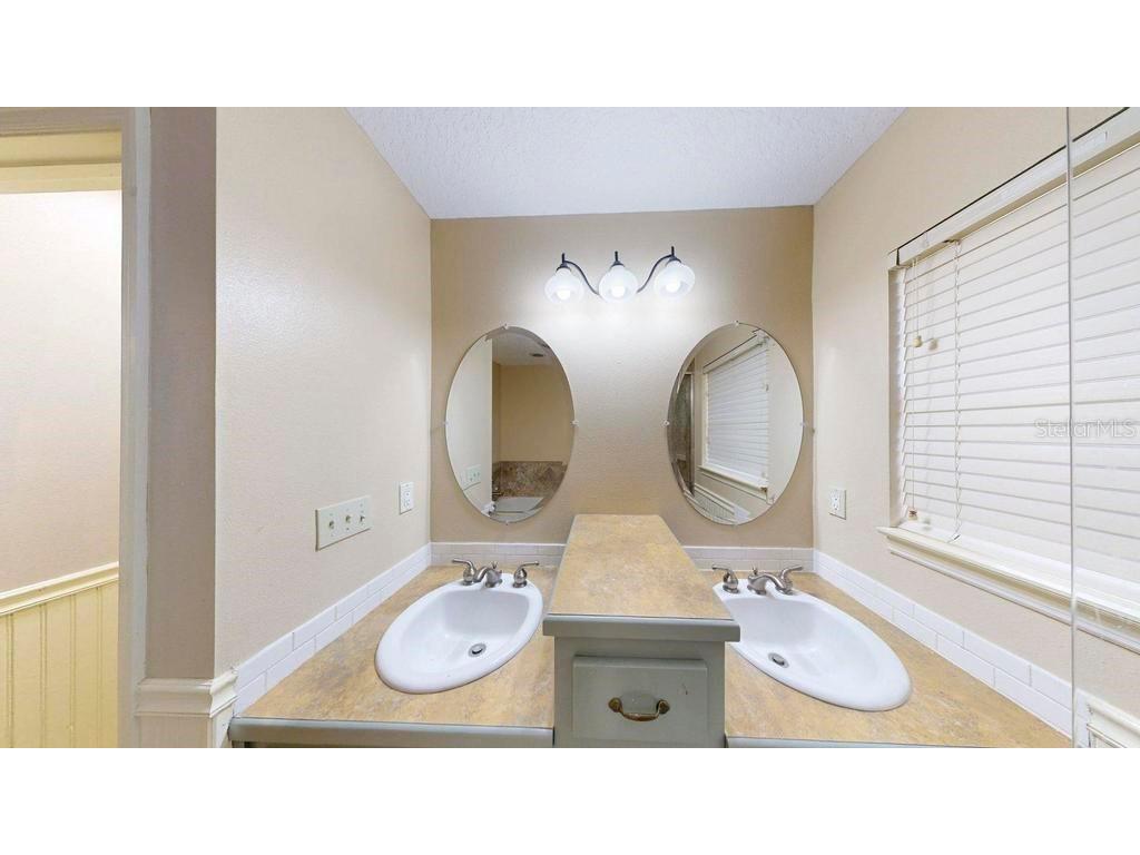 9135 Mazette Road Weeki Wachee FL 34613 W7877361 image34