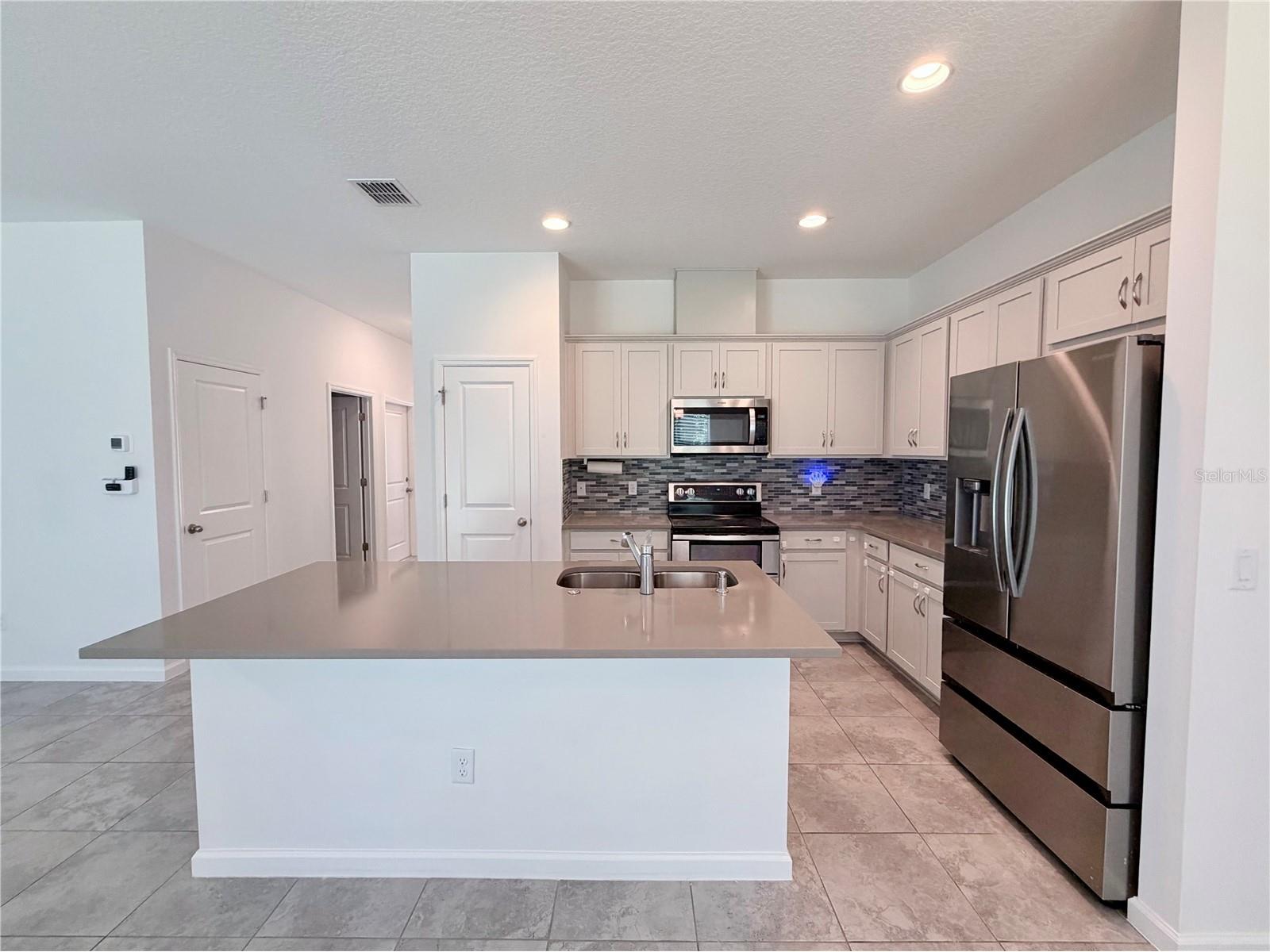 9136 Cape Cod Road Deland FL 32724 V4949661 image10
