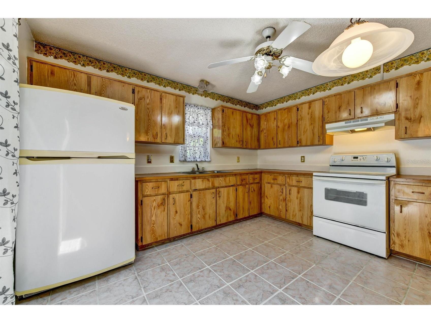 9136 Emerald Boulevard Hudson FL 34667 TB8526026 image18