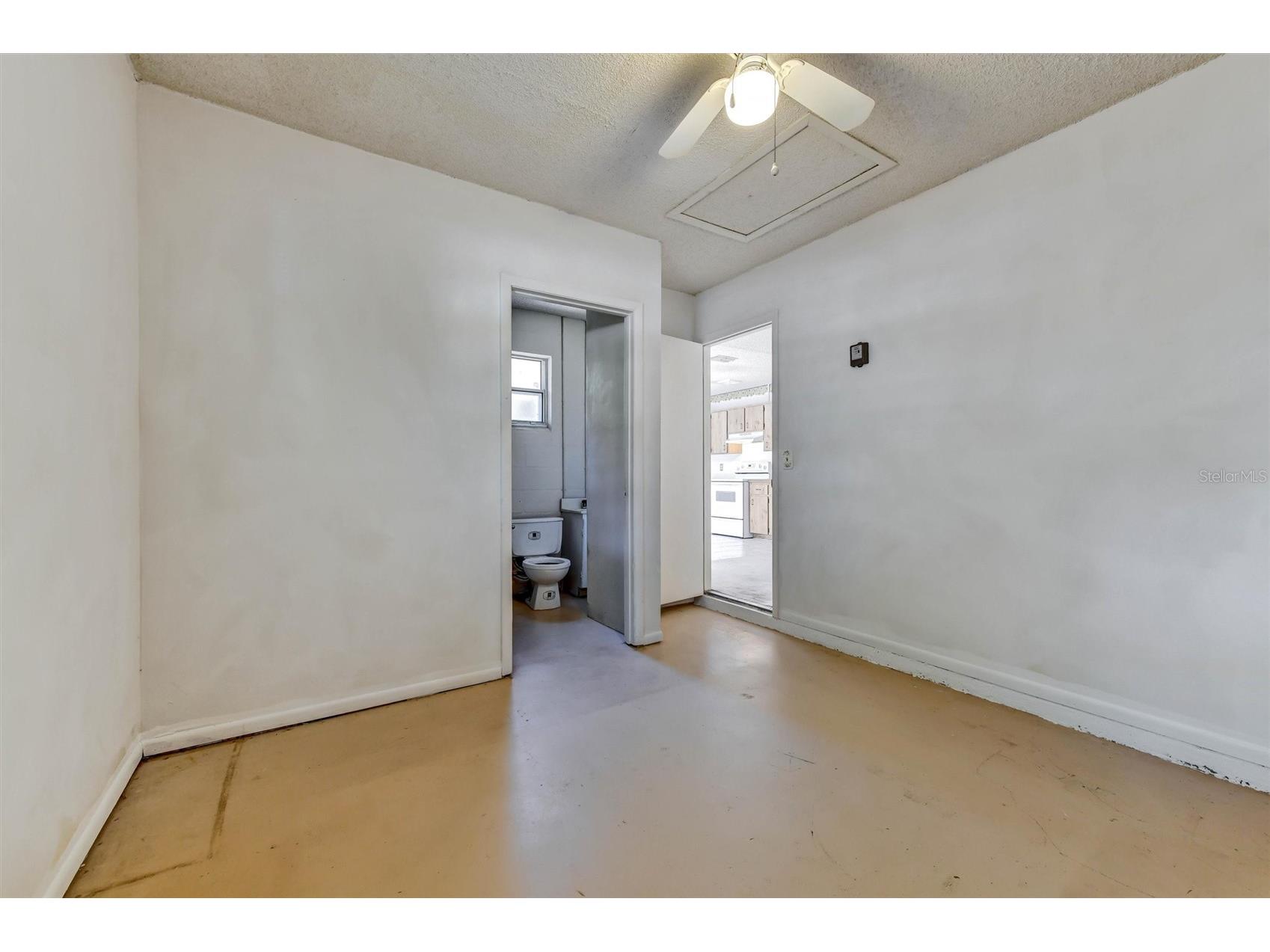 9136 Emerald Boulevard Hudson FL 34667 TB8526026 image23