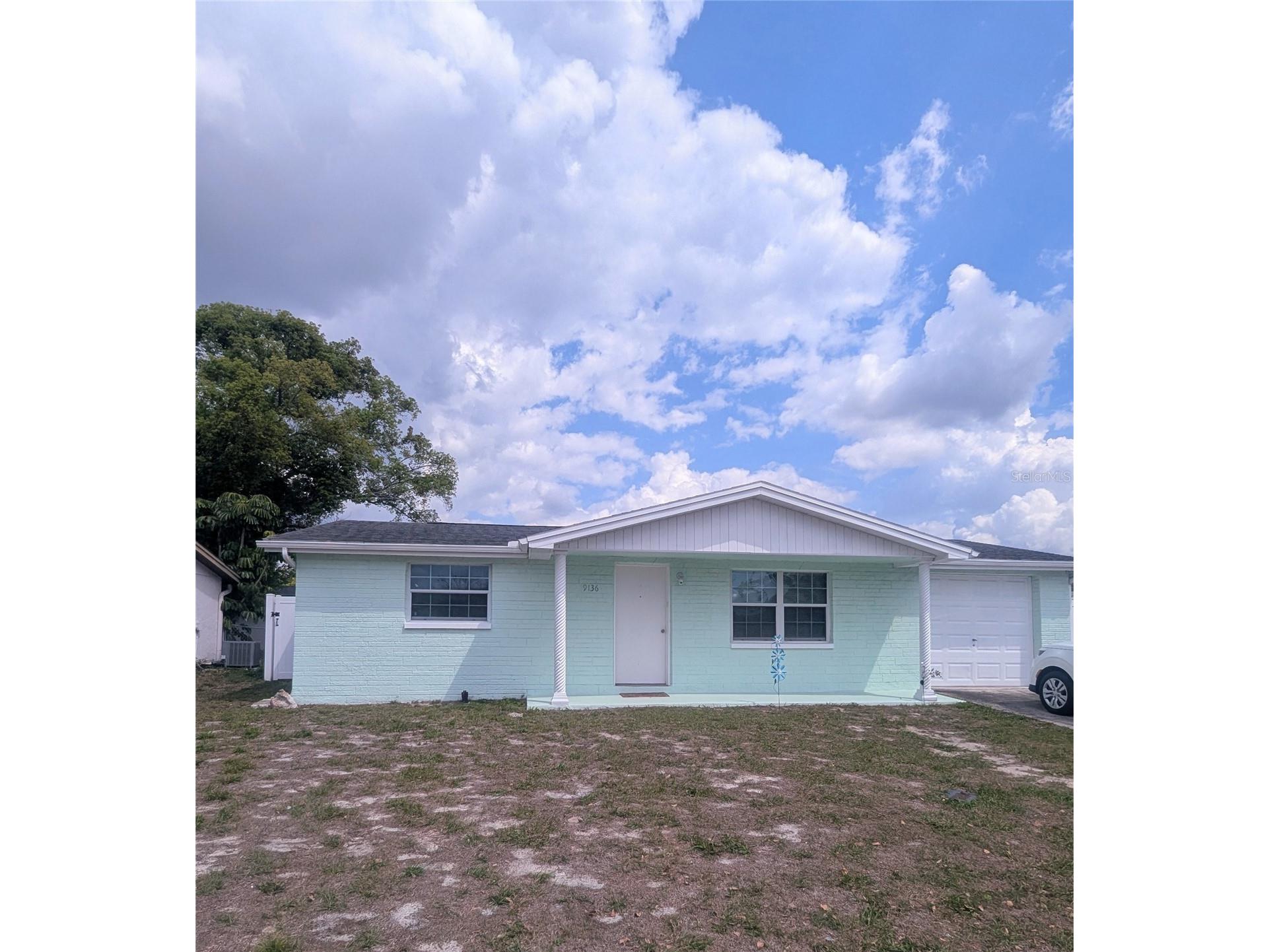 9136 Lunar Lane Port Richey FL 34668 W7884257 image1