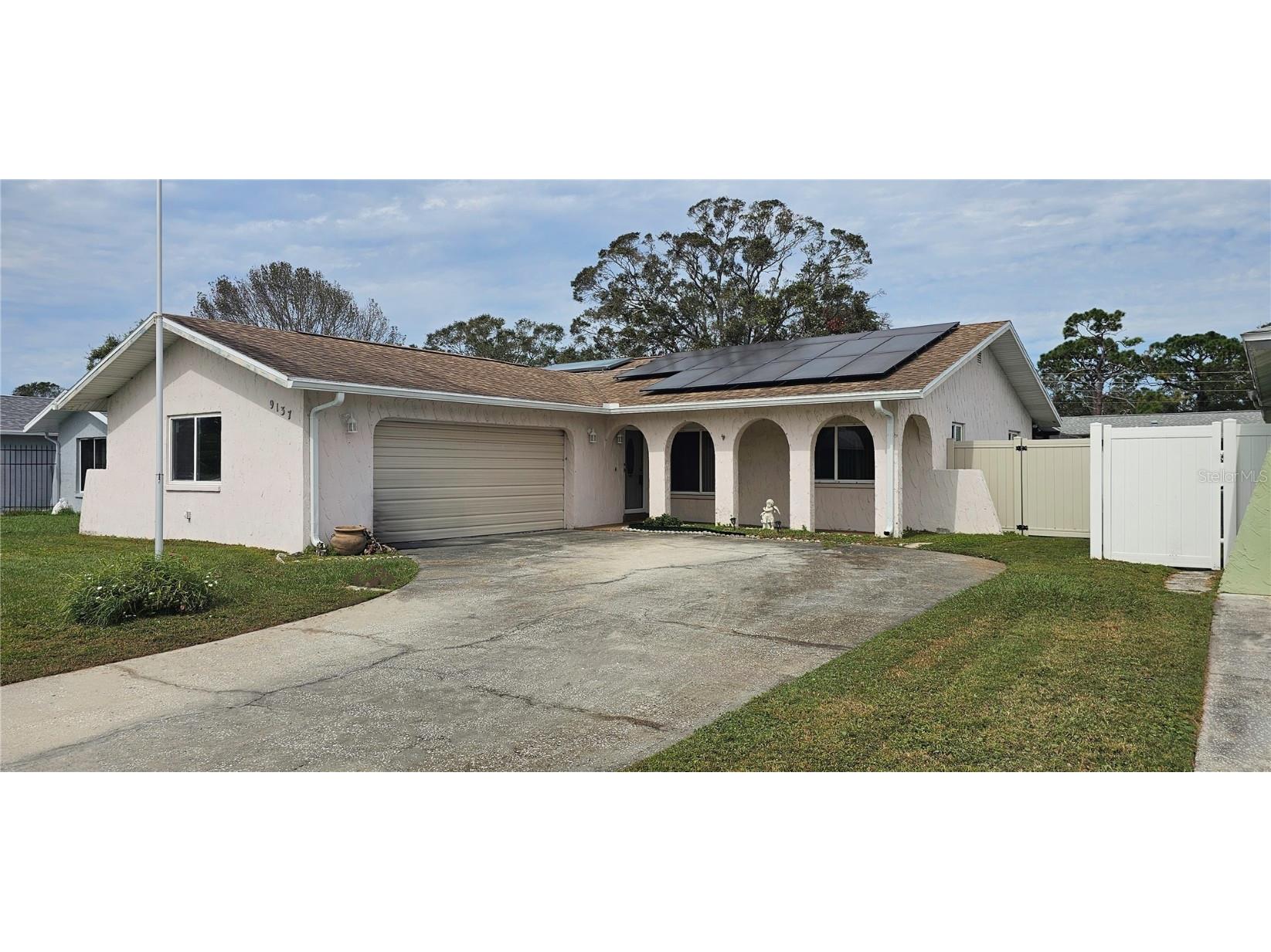 9137 85th Avenue Seminole FL 33777 TB8315076 image1
