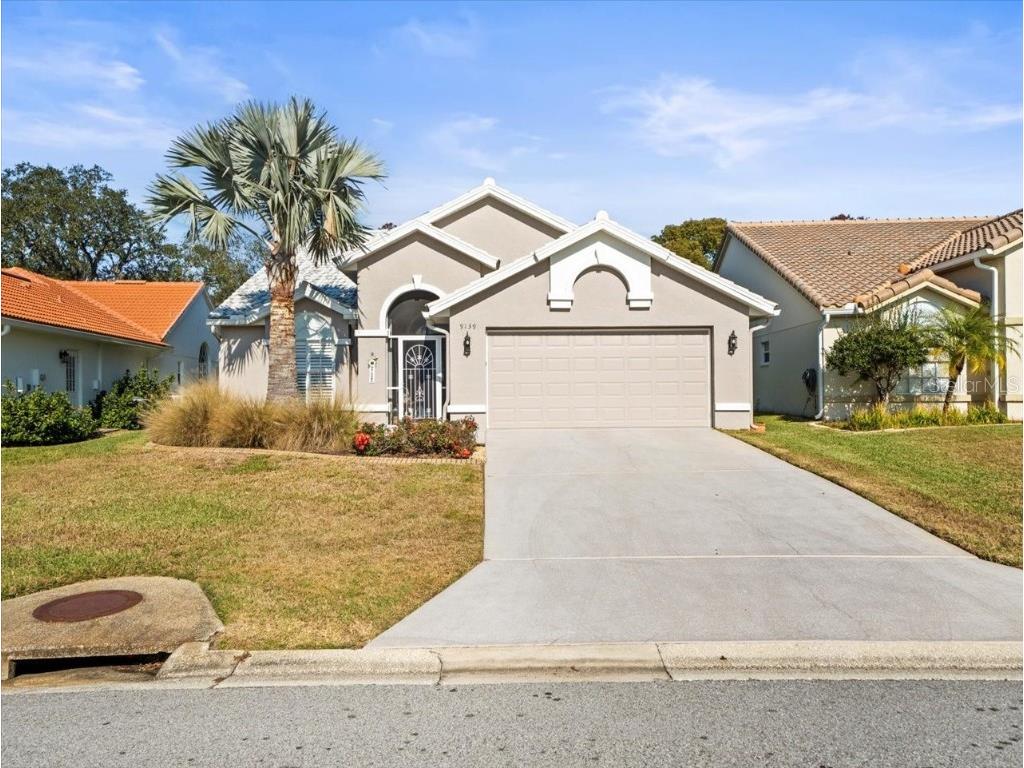 9139 Rhett Lane Weeki Wachee FL 34613 W7871472 image1